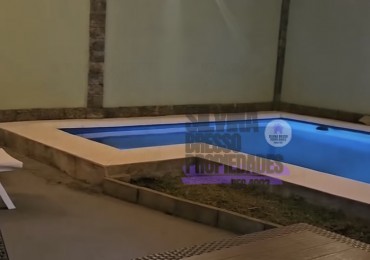 CASA EN VENTA - GALICIA 1800